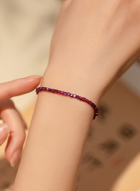 女士石榴石招桃花紫牙乌极细手链