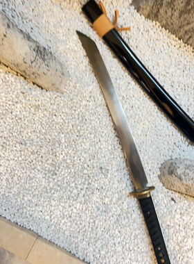 LD磨具钢一体户外车载防身刀剑未开刃