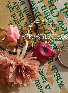 多元素绚丽风花朵百搭款毛衣链