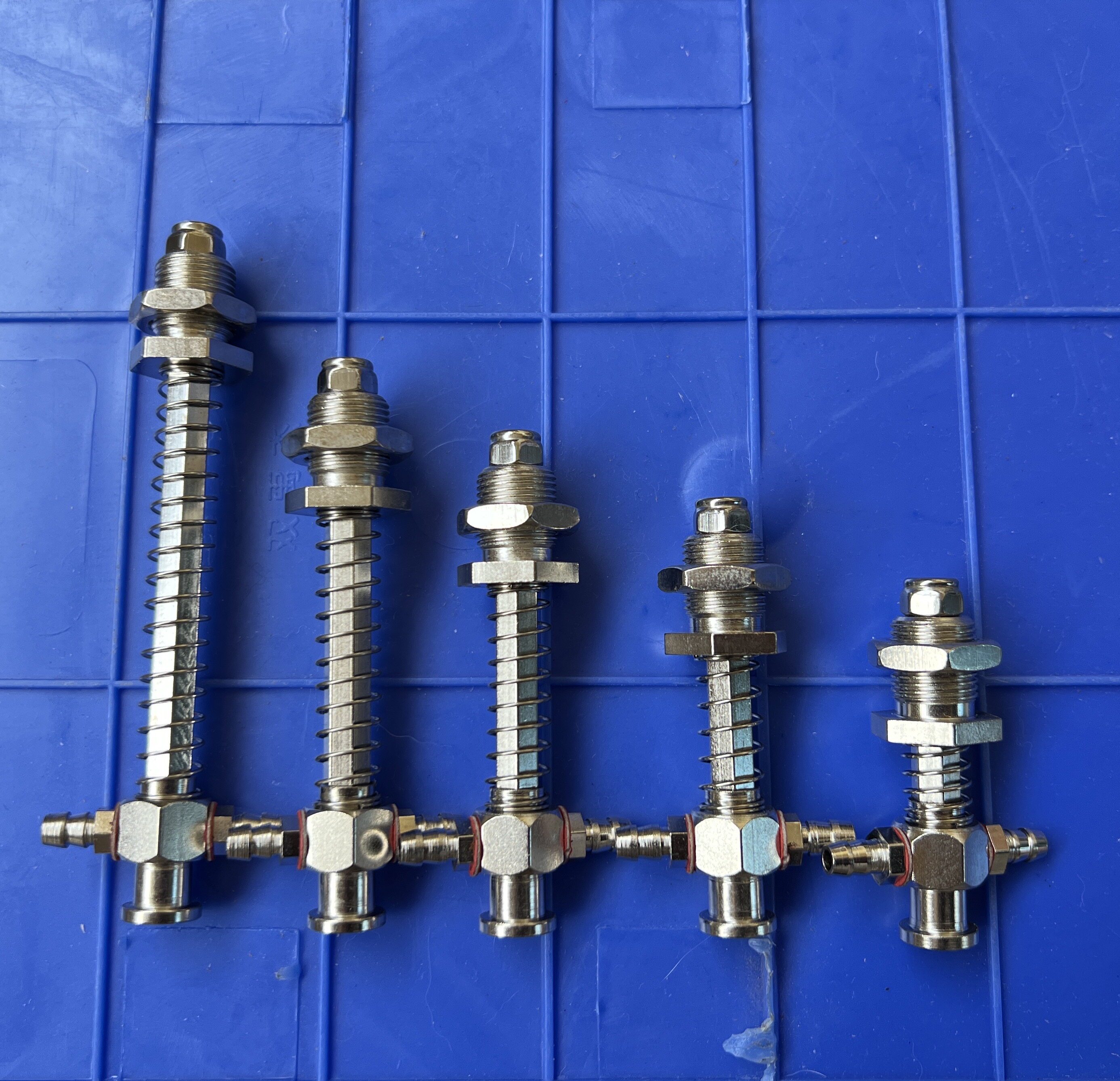 大头直通六角防旋转金具天行机械手真空吸杆吸盘支架顶部进气侧进,淘宝优惠券,粉丝福利购,淘宝优惠卷