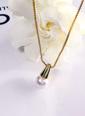 施家珍珠项链女金色锁骨链简约气质高级感珍珠吊坠送女友生日礼物