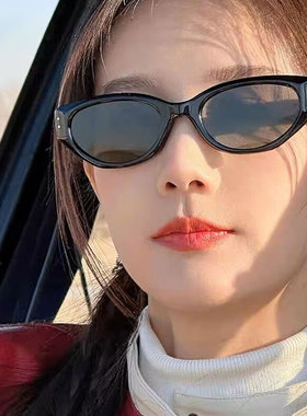 韩系小脸墨镜女高级感猫眼太阳镜