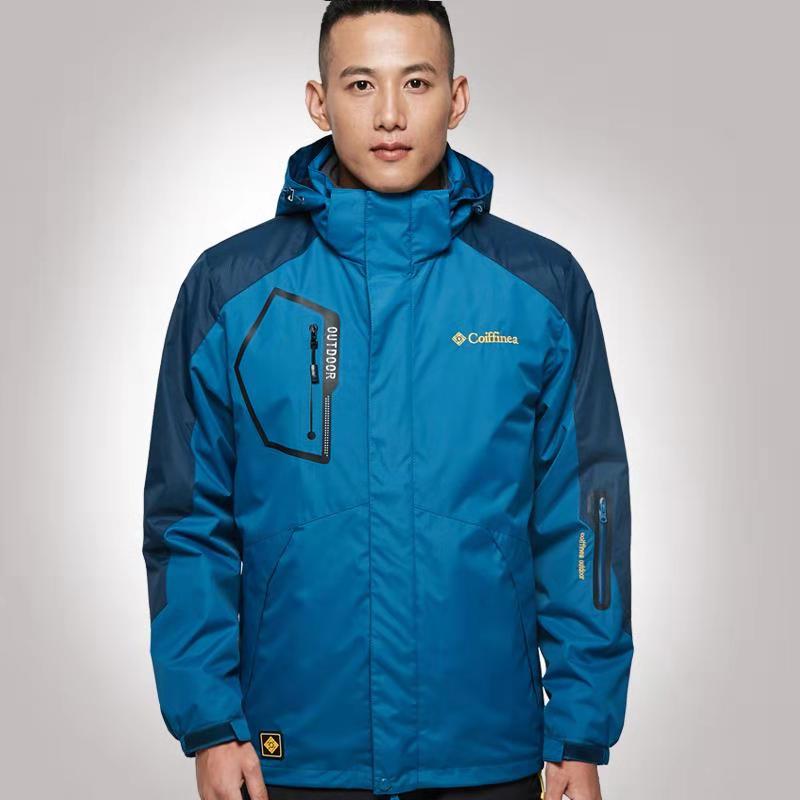 冬季户外冲锋衣男女两件套三合一可拆卸加厚登山服潮牌防水风大衣 冬季户外冲锋衣男女两件套三合一可拆卸加厚登山服潮牌防水风大衣