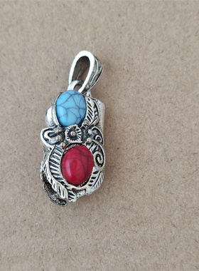 2026新款复古仿真宝石图案狗牙套保护套男女款民族风饰品吊坠托