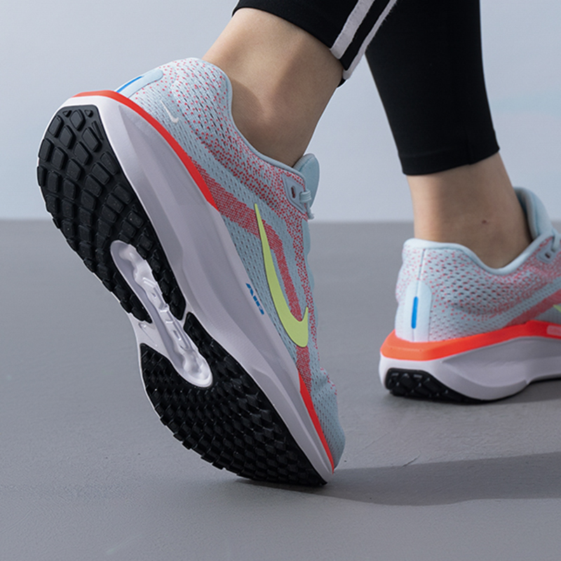 耐克NIKE女鞋 24夏季新款运动鞋轻便网眼透气WINFLO 11公路跑步鞋-图1