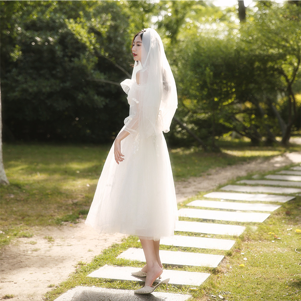 【白小仙】旅拍轻婚纱森系超仙吊带小个子新娘结婚出门纱小礼服秋 - 图1