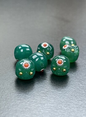 原矿非洲翠玛瑙正阳绿玛瑙精工雕刻阿呆8mm左右顶珠腰珠配珠文玩