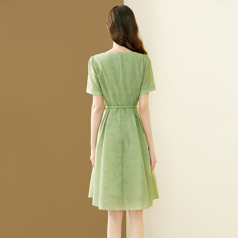  丹慕妮尔连衣裙