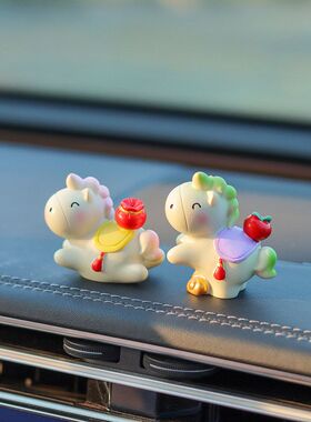 汽车摆件摆件中控台小马桌面生肖