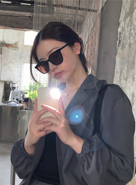 走走2022新款素颜圆脸显瘦墨镜女