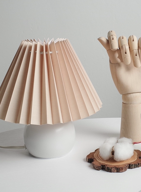 vintage复古风百褶藤艺床头台灯