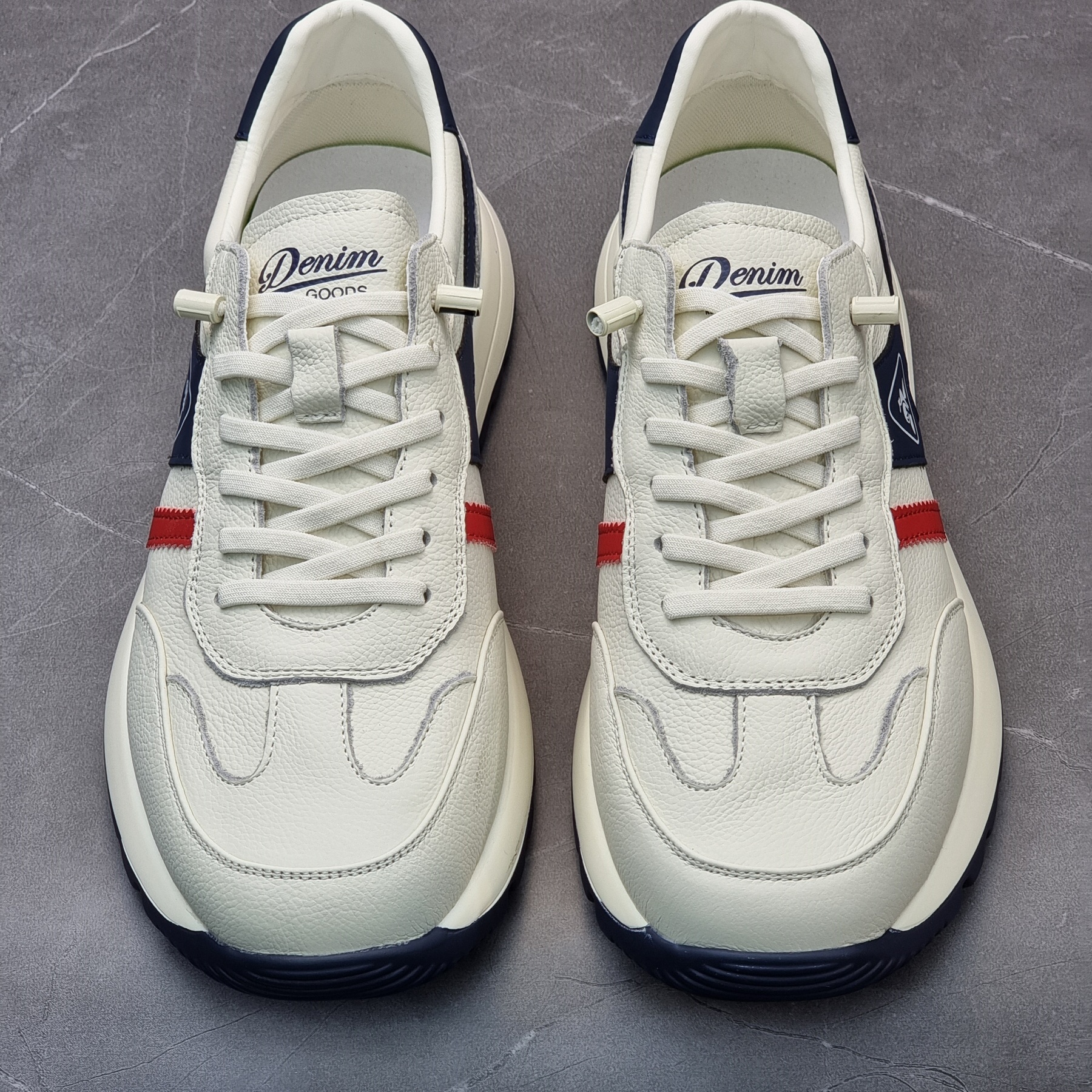 德训男鞋2025新款真皮牛皮透气白色软底阿甘鞋男士鞋子运动休闲鞋 - 图0