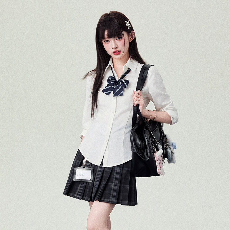 花铃太太学院风白衬衫jk制服收腰长袖衬衫2026女修身打底早秋上衣,淘宝优惠券,粉丝福利购,淘宝优惠卷