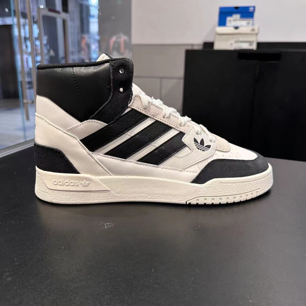 Adidas/阿迪达斯男女款三叶草运动复古耐磨高帮休闲板鞋 GZ2571-图2