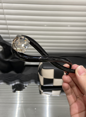 E3406 简约纯黑色方糖一字抓夹女2024新款高质感后脑盘发发夹发饰