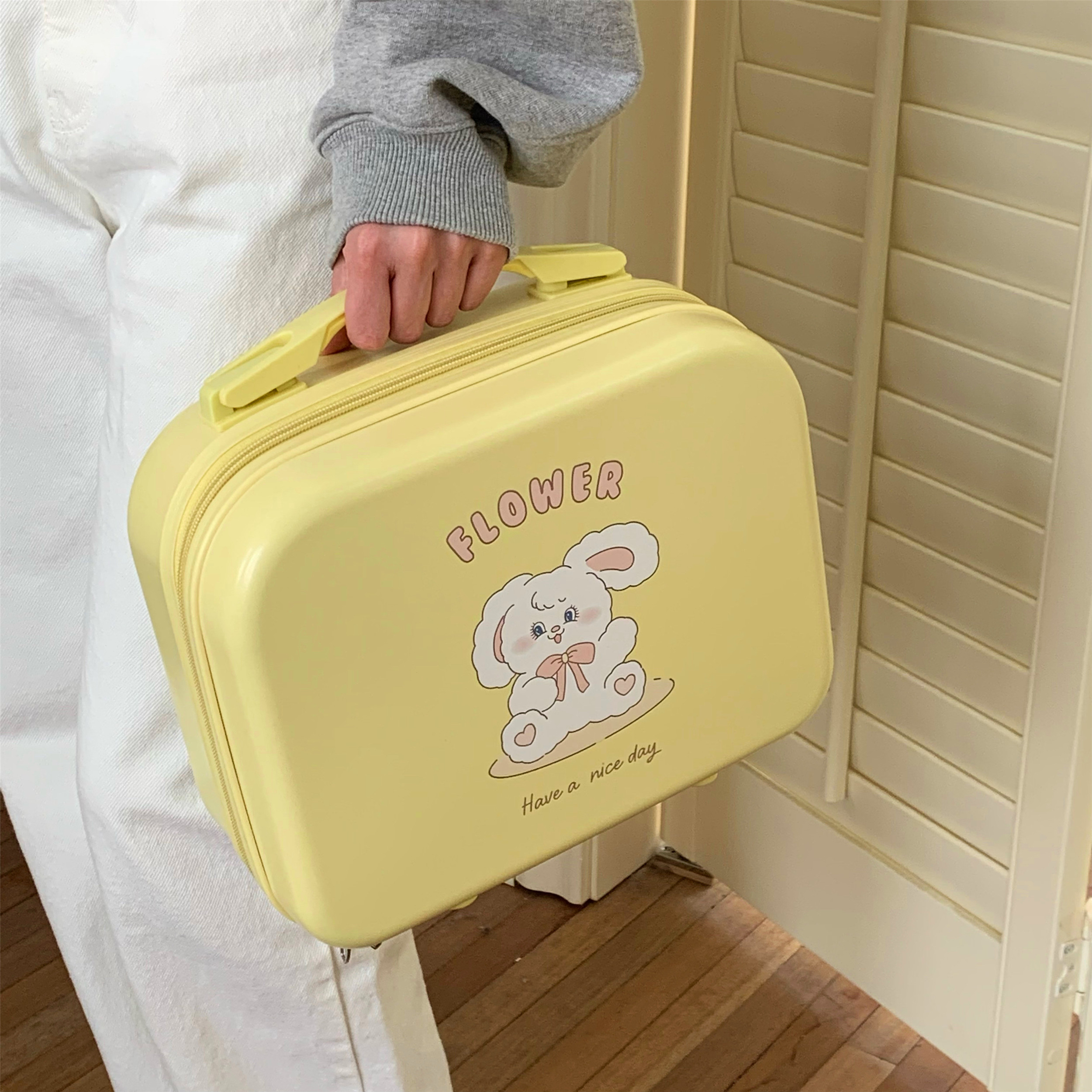 少女甜心粉色兔子旅行箱~14寸手提化妆箱便携大容量化妆包收纳箱