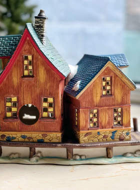 持续瓷生 出口owell陶瓷老货房子人物抱狗湖边小船场景脱色少件