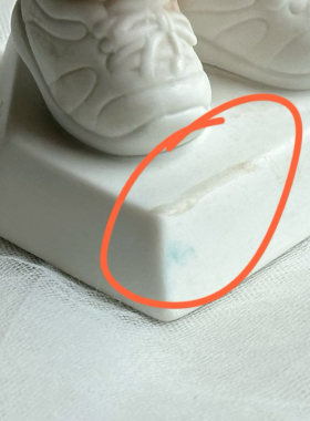 持续瓷生 瑕疵半成品出口水滴娃娃男女孩带蓝帽打球运动情侣瓷偶