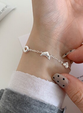 【两件包邮】面包甜甜圈手链女创意造型牛角包碱水结S925镀银手环