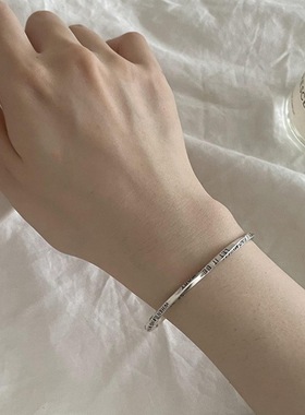 【两件包邮】韩版S925镀银字母莫比乌斯手镯女复古时尚气质简约手