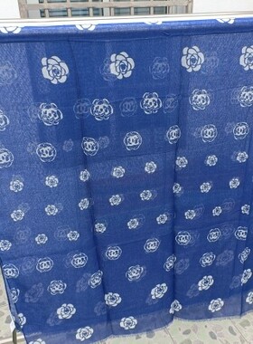 蓝色山茶花棉纱柔软围巾女百搭高档披肩海边拍照防晒围脖