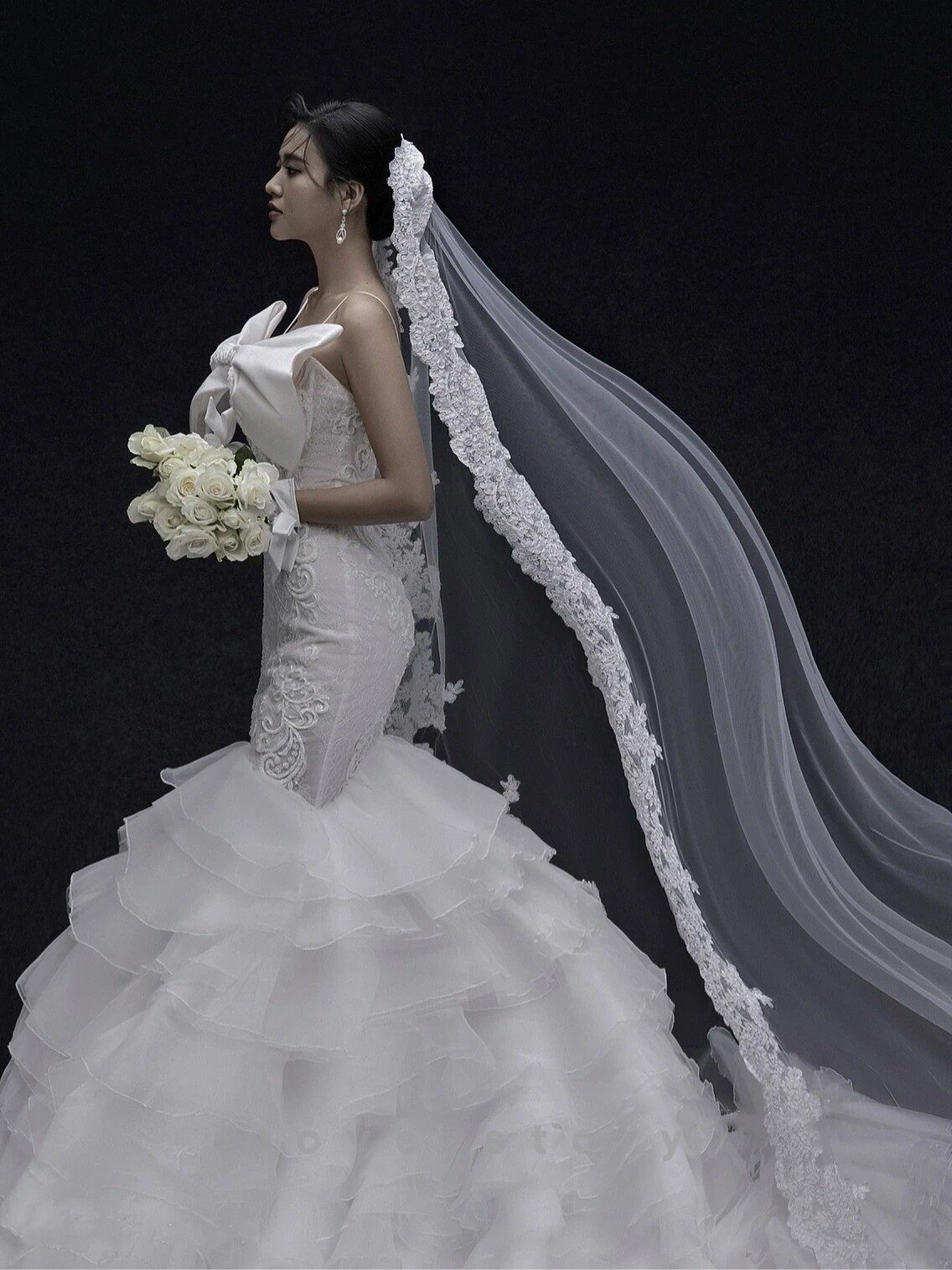 新娘头纱长款拖尾法国蕾丝花边头纱高级感影楼摄影婚纱照拍照头白