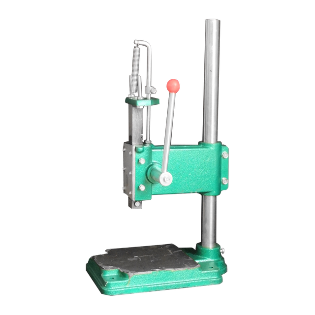 Small manual press manual punch hand beer