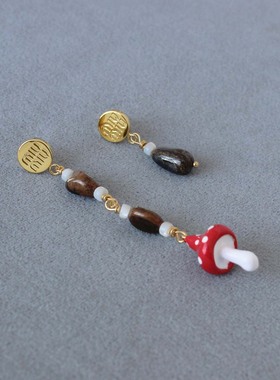 25年早春小松鼠项链 珐琅轻奢风小众不对称蘑菇天然石耳钉锁骨链