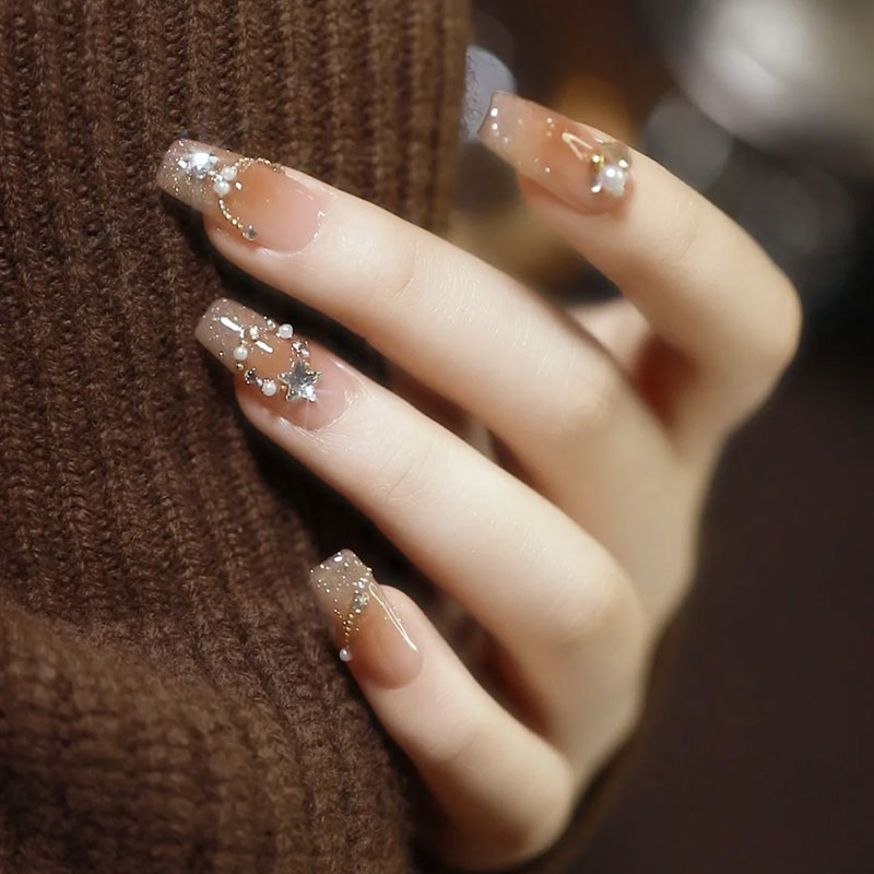 清新冬日华尔兹爆闪美拉德碎钻法式可拆卸手工假指甲贴片穿戴美甲 - 图0