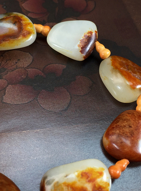 新疆和田玉白玉手串随形