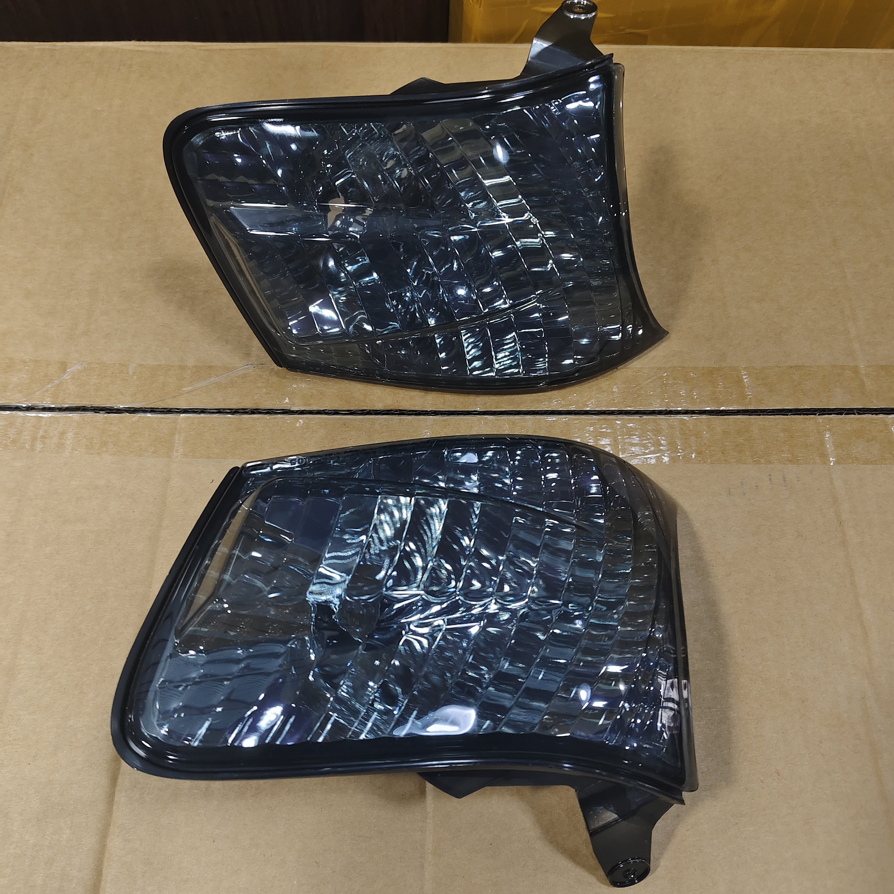 1对适用于丰田CHASER JZX100 1997年汽车角灯黑黄白,淘宝优惠券,粉丝福利购,淘宝优惠卷