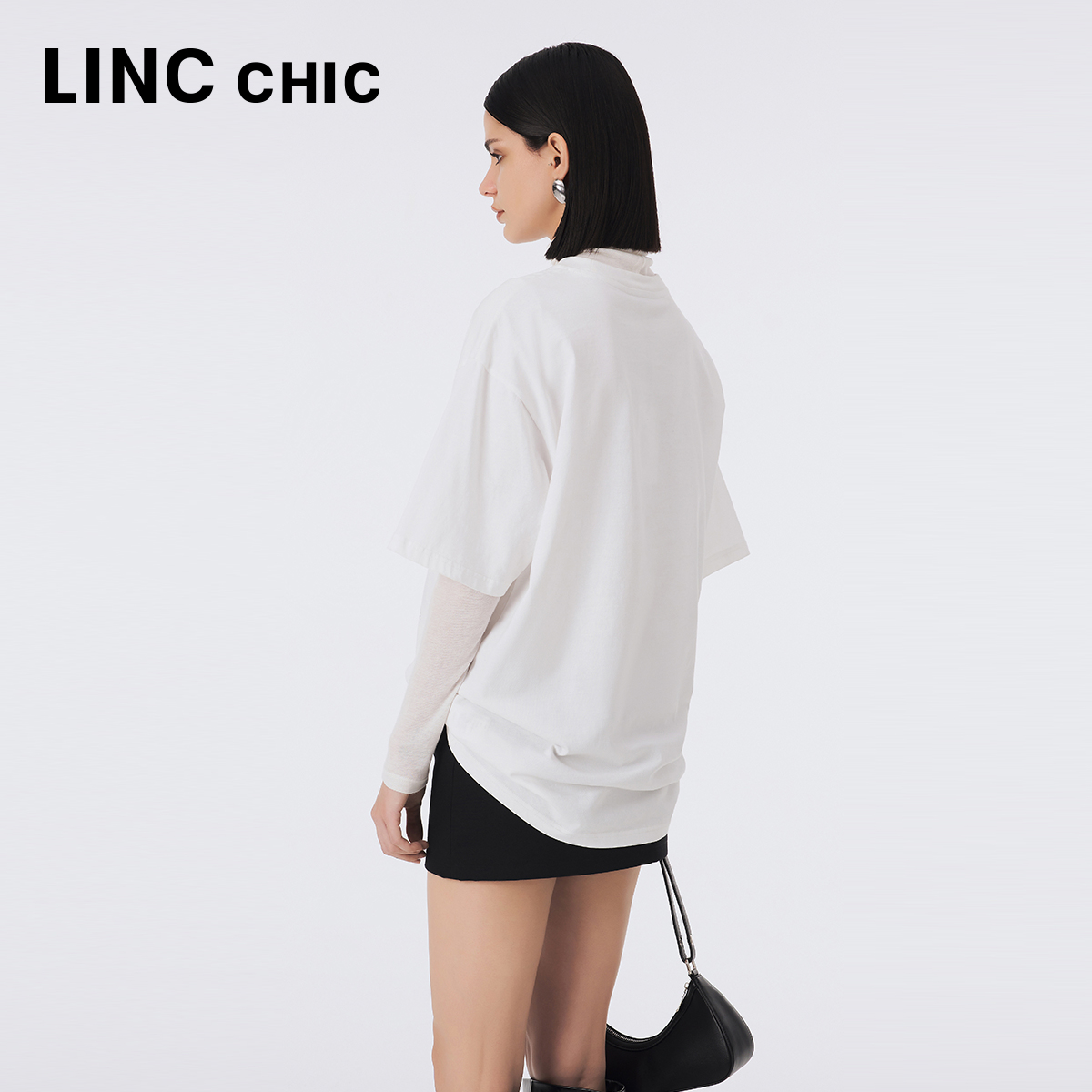 LINCCHIC金羽杰短袖T恤女廓形感圆领白色印花短袖女T恤S233TS437Y