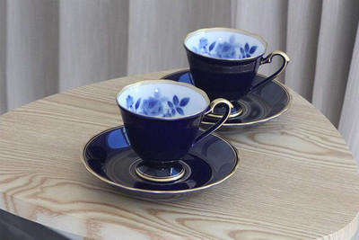 香蘭社瓷器咖啡杯茶杯琉璃蓝色 虎窝淘