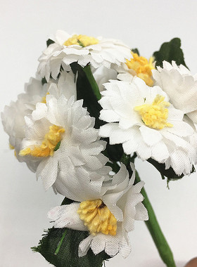 客厅桌面装饰白色仿真绢花