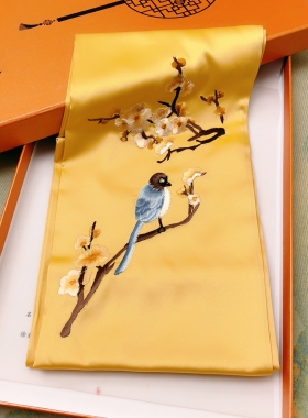 苏州刺绣丝巾女淡色系高级外搭旗袍披肩仿真丝穿搭围巾送妈妈国风
