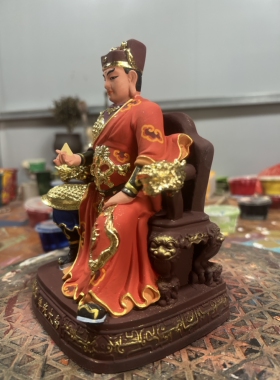 华光大帝坐像高度18公分