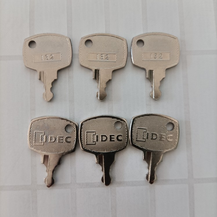 安川机器人示教器钥匙YRC1000 DX100200 NX100示教盒档位开关钥匙,淘宝优惠券,粉丝福利购,淘宝优惠卷