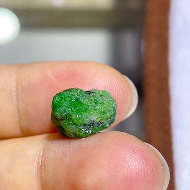 天然沙弗莱原矿原石打磨随形镶嵌锁骨链吊坠多宝水晶文玩手串配饰