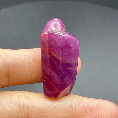 上新109ct天然红宝石原石吊坠毛衣链四大贵宝之一5行属火专柜正品