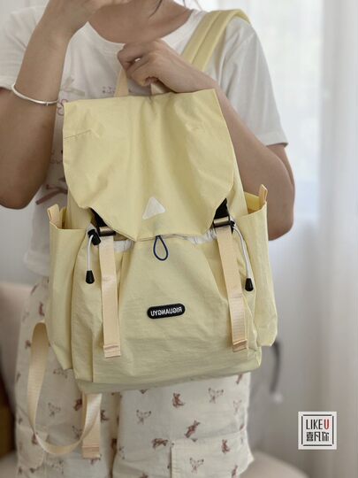 Commuting casual large capacity backpack