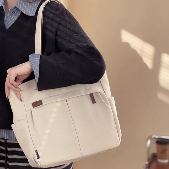 Xifanni Japanese and Korean literary commuting canvas tote bag