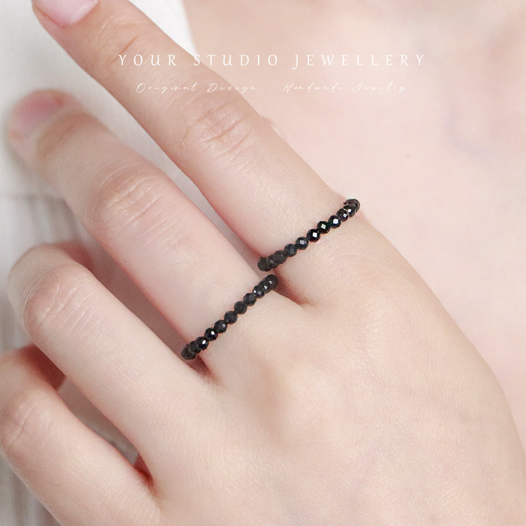 Night Star 2mm extremely fine natural black spinel ring