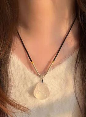 天然玉髓佛吊坠女玉髓笑佛公