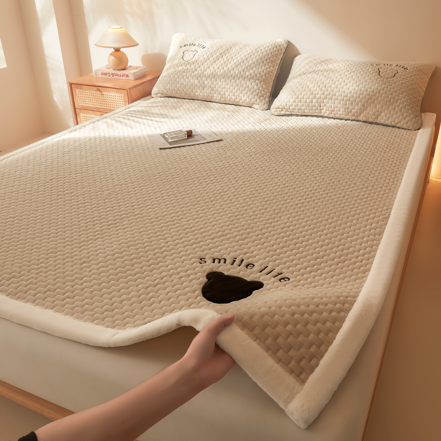 A类秋冬季牛奶绒新棉绒床垫家用软垫加厚垫子卧室榻榻米床褥子,淘宝优惠券,粉丝福利购,淘宝优惠卷