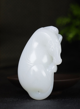 （古晨珠宝）新疆和田玉羊脂白玉生肖马手把件手玩一马当先167g