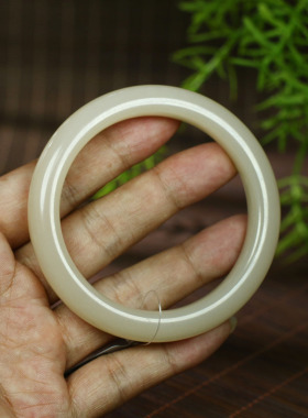 古晨和田玉藕粉手镯玉镯