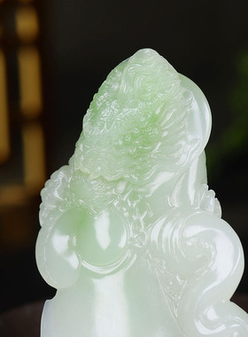 (古晨珠宝) 青海和田玉翠青生肖龙手把件手玩祥龙护主109g