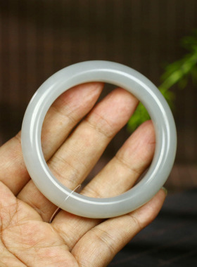 古晨和田玉冰烟紫手镯玉镯