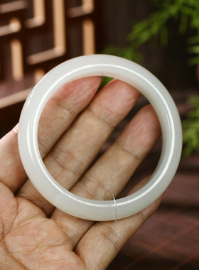 古晨珠宝和田玉白玉手镯