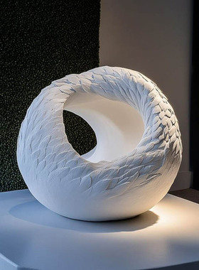 现代简约白色抽象雕塑摆件